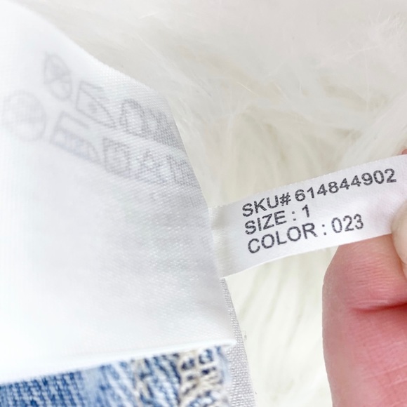 Hollister Cut Off Jean Shorts Distressed Bleached - Picture 7 of 7